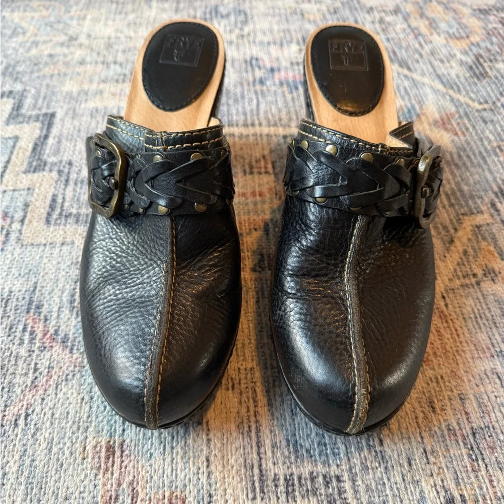 Frye Candice Black Leather Heels Mules Clogs Braided Strap with Buckle - Picture 4 of 10